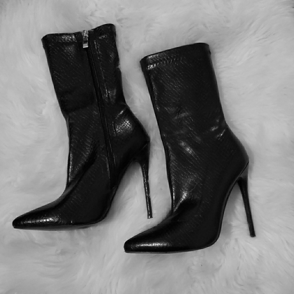 Simi Shoes
